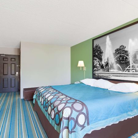 Super 8 By Wyndham Harrisburg Hershey West Exterior photo